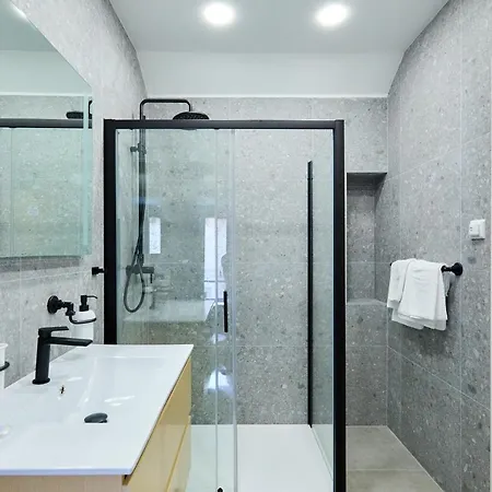 アパート Exquisite By Dominium - Old *