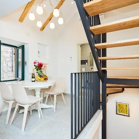 Apartman Exquisite By Dominium - Old