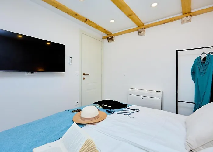 아파트 Exquisite By Dominium - Old *